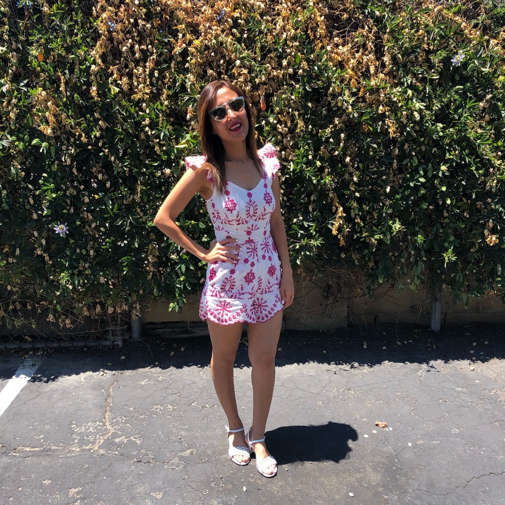 Romper - Picture 2 of 4